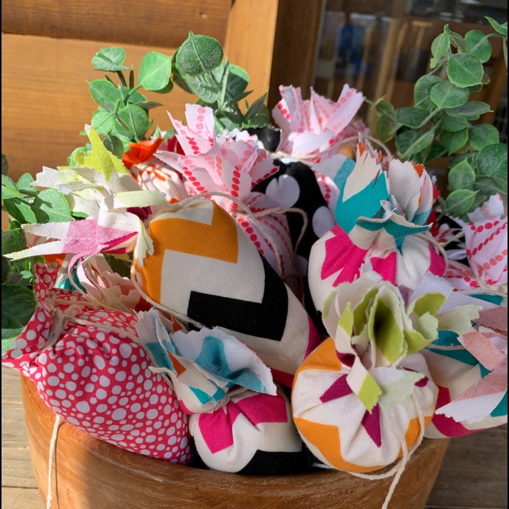 {CARROTS} Easter Spring Handmade Decor Price is for ALL Tier Tray